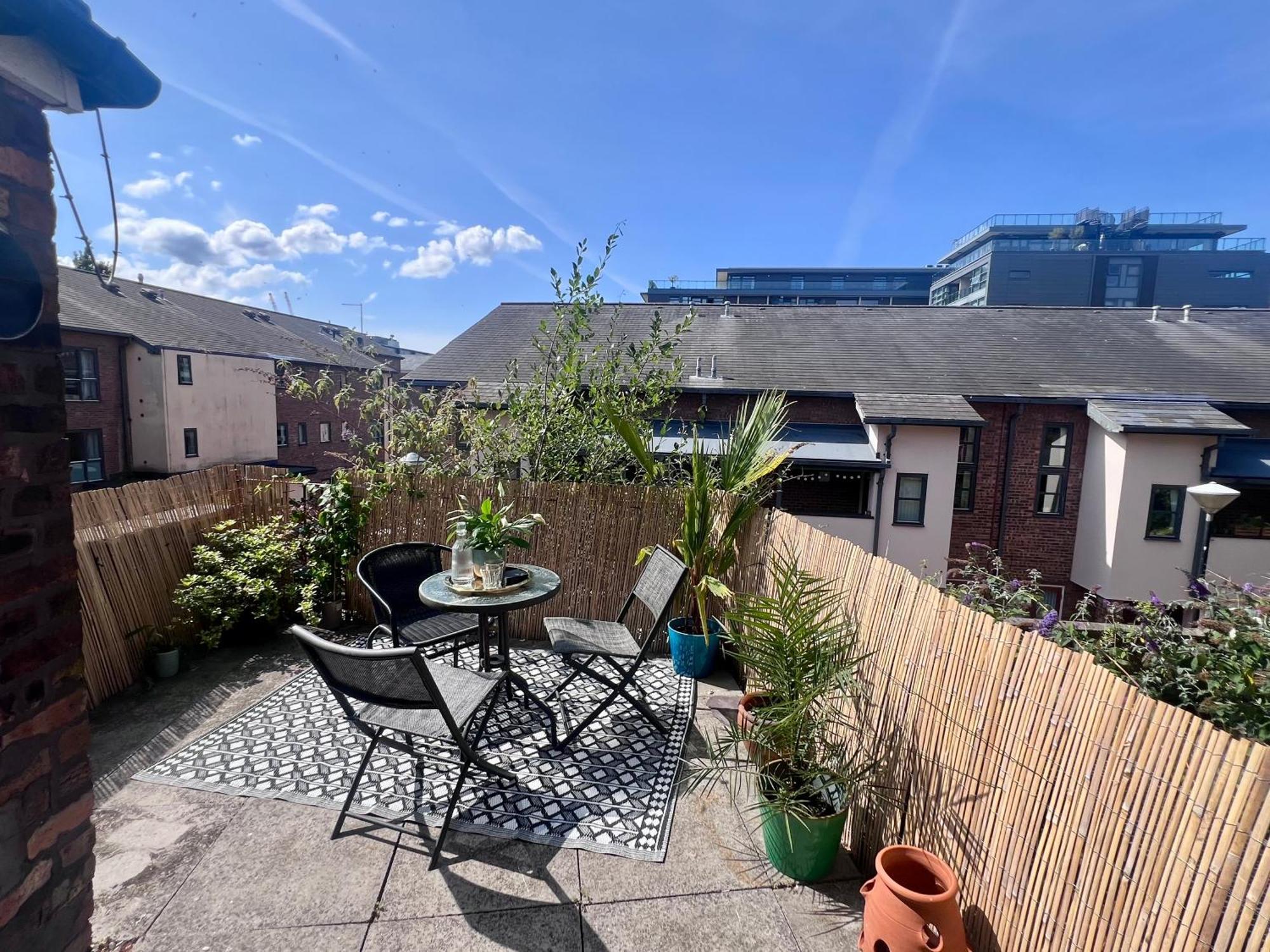 Apartment Ropewalks Centre With Roof Terrace